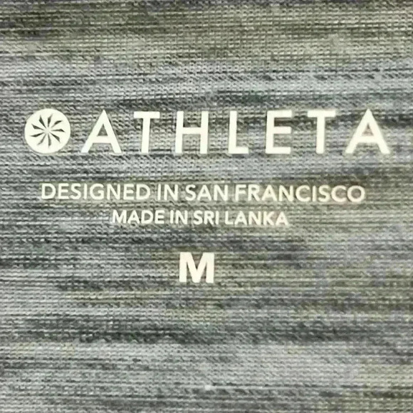 Athleta Top Women’s Medium Essence Flow Spacedye Blue Boat Neck - Picture 3 of 9